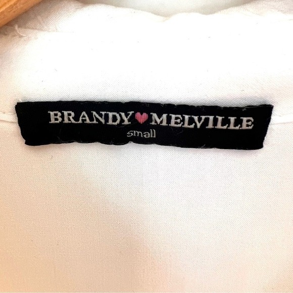 Brandy Melville White Long Sleeve Button Up Shirt Pockets Size Small - Picture 3 of 3